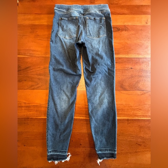 SPANX Ankle Skinny Jeans - Picture 2 of 7